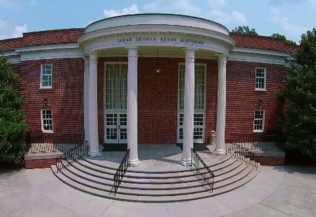 UNC Wilmington Scavenger Hunt and Escape Game detail