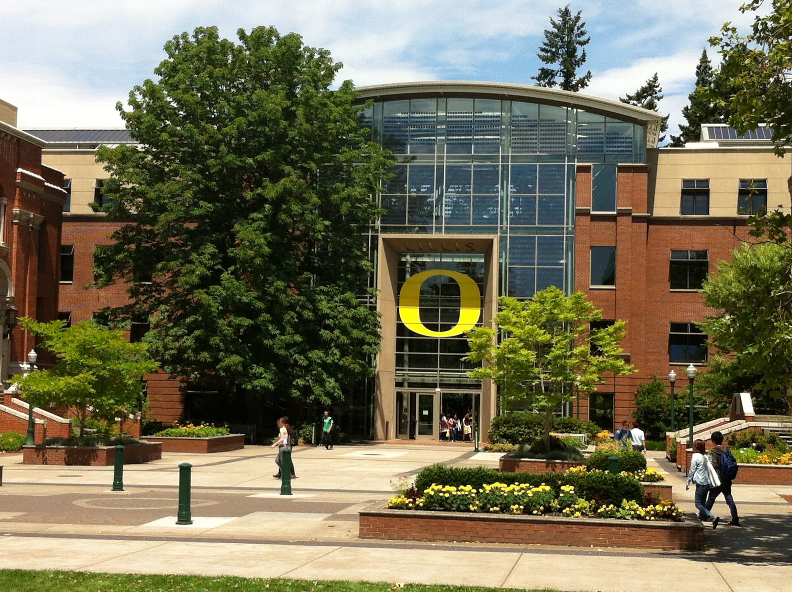 University of Oregon Scavenger Hunt and Escape Game main